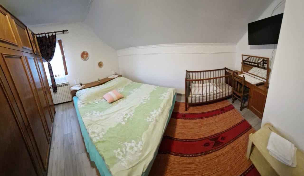 Room "Iva" 조시프돌 외부 사진